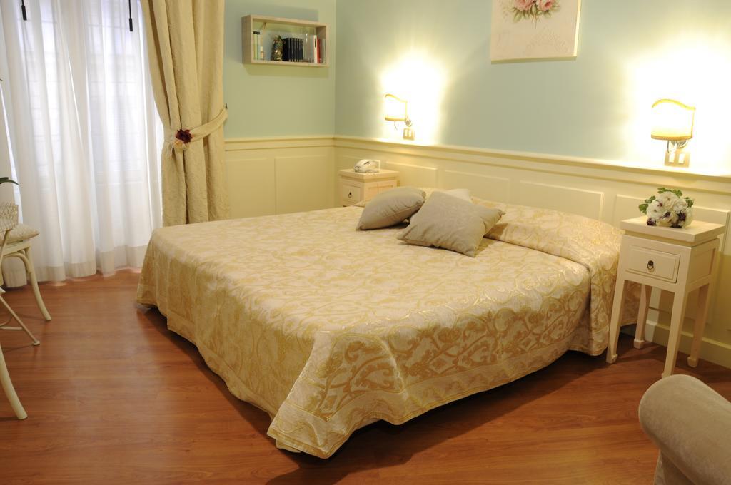 95 Rooms In Rome Extérieur photo