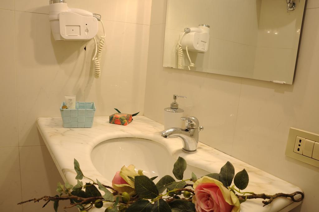 95 Rooms In Rome Extérieur photo