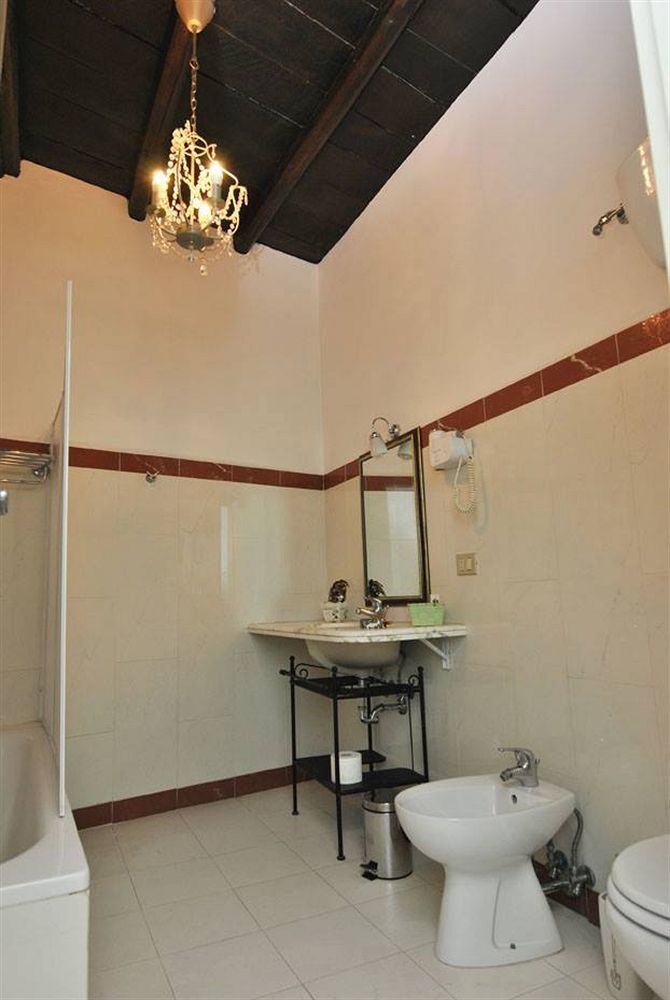 95 Rooms In Rome Extérieur photo